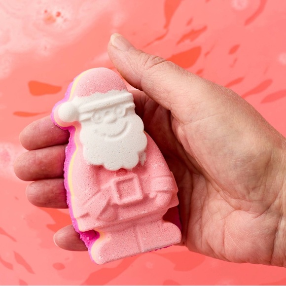LUSH Secret Santa Bath Bomb Gift Set, Holiday Self Care Pampering Spa Vegan - Picture 9 of 12